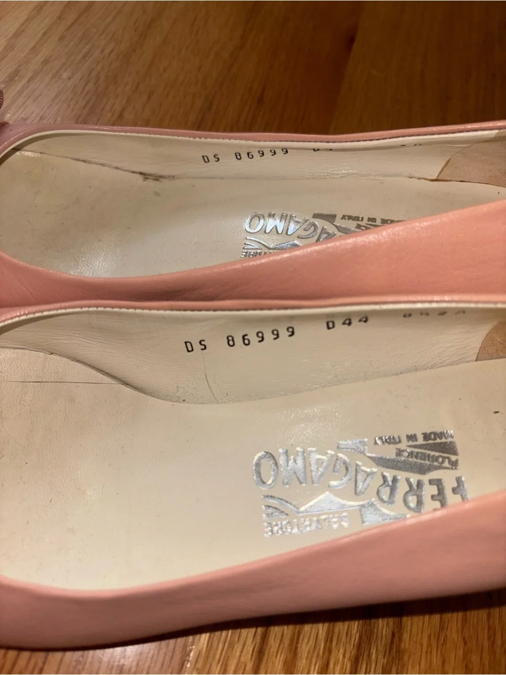 Salvatore Ferragamo Pink Vara Bow Flats
